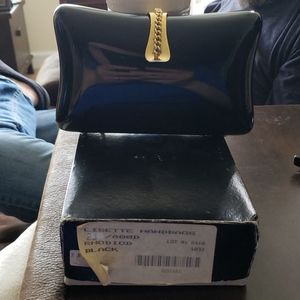 Lisette of New York Clutch/ shoulder bag